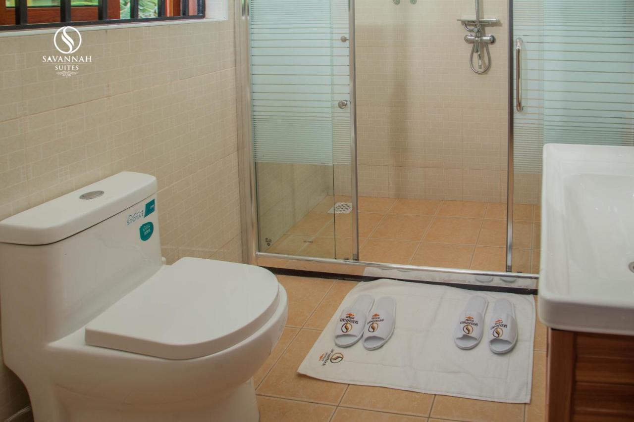 Savannah Suites Lubowa Buitenkant foto